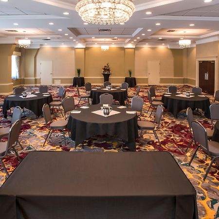 Holiday Inn Conference Centre Edmonton South By Ihg Kültér fotó