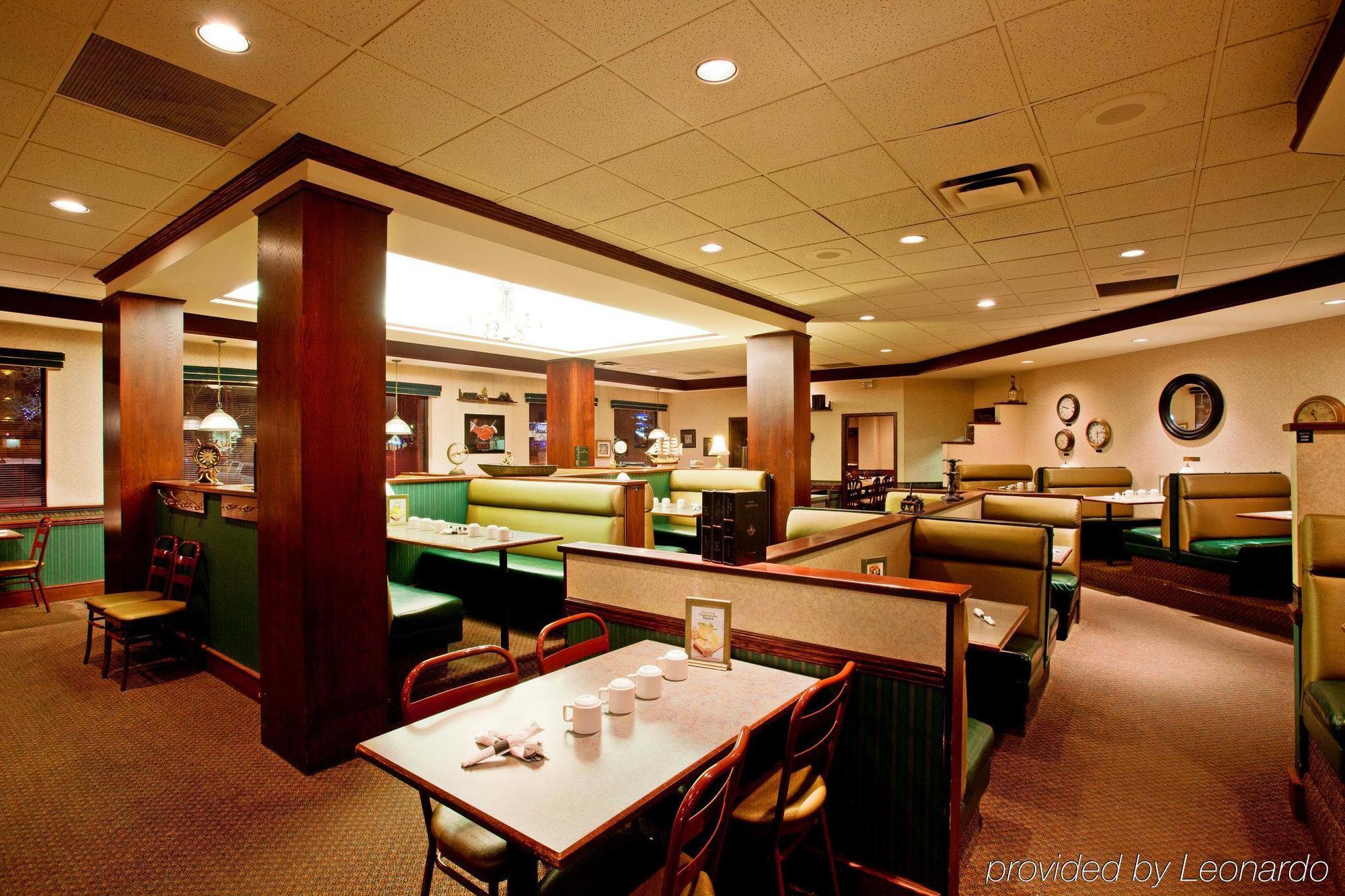 Holiday Inn Conference Centre Edmonton South By Ihg Kültér fotó