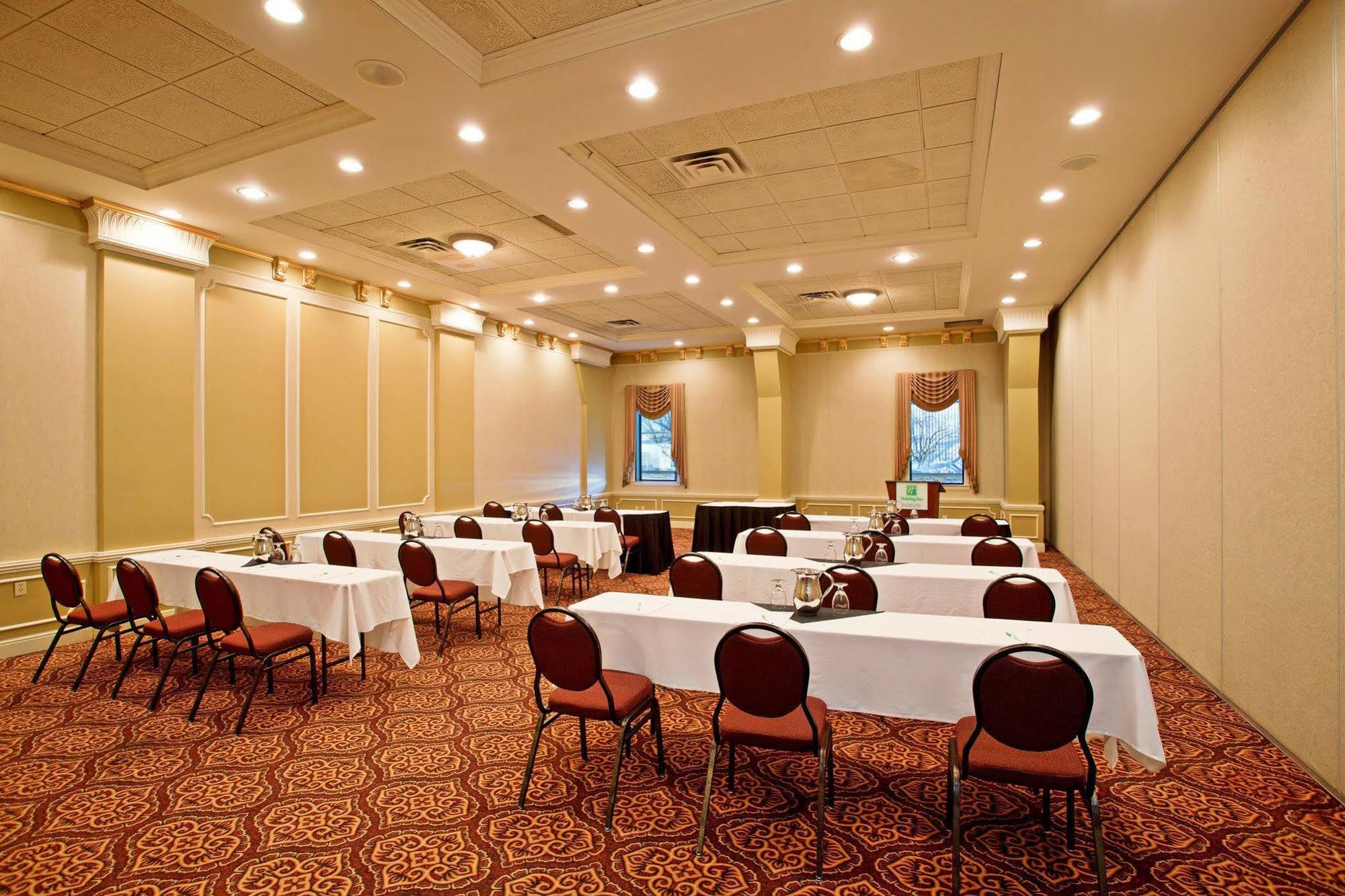 Holiday Inn Conference Centre Edmonton South By Ihg Kültér fotó
