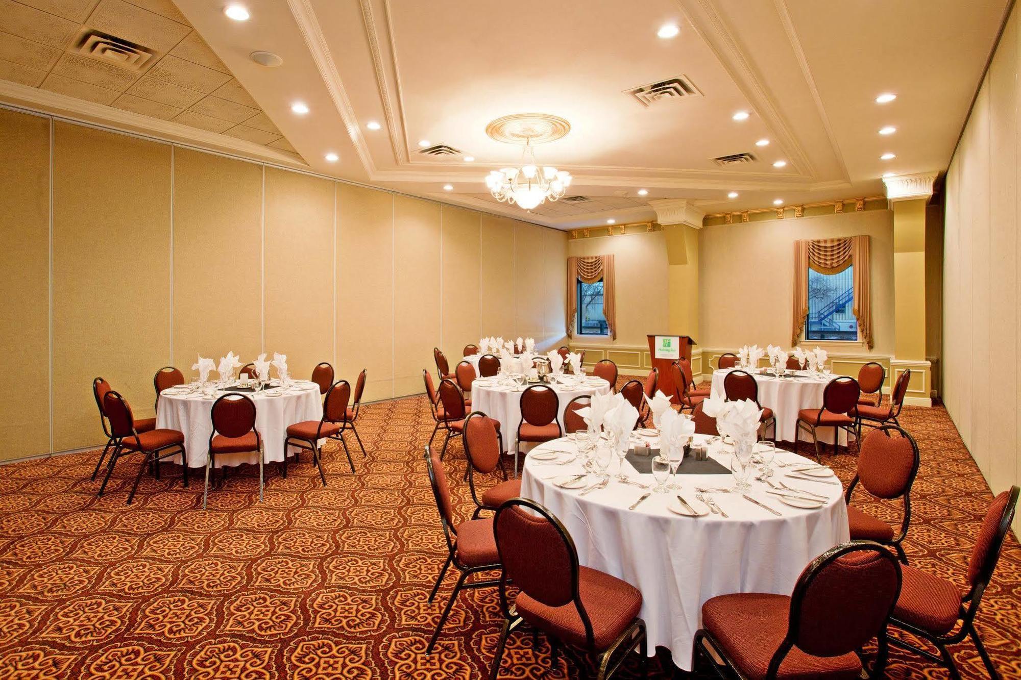 Holiday Inn Conference Centre Edmonton South By Ihg Kültér fotó