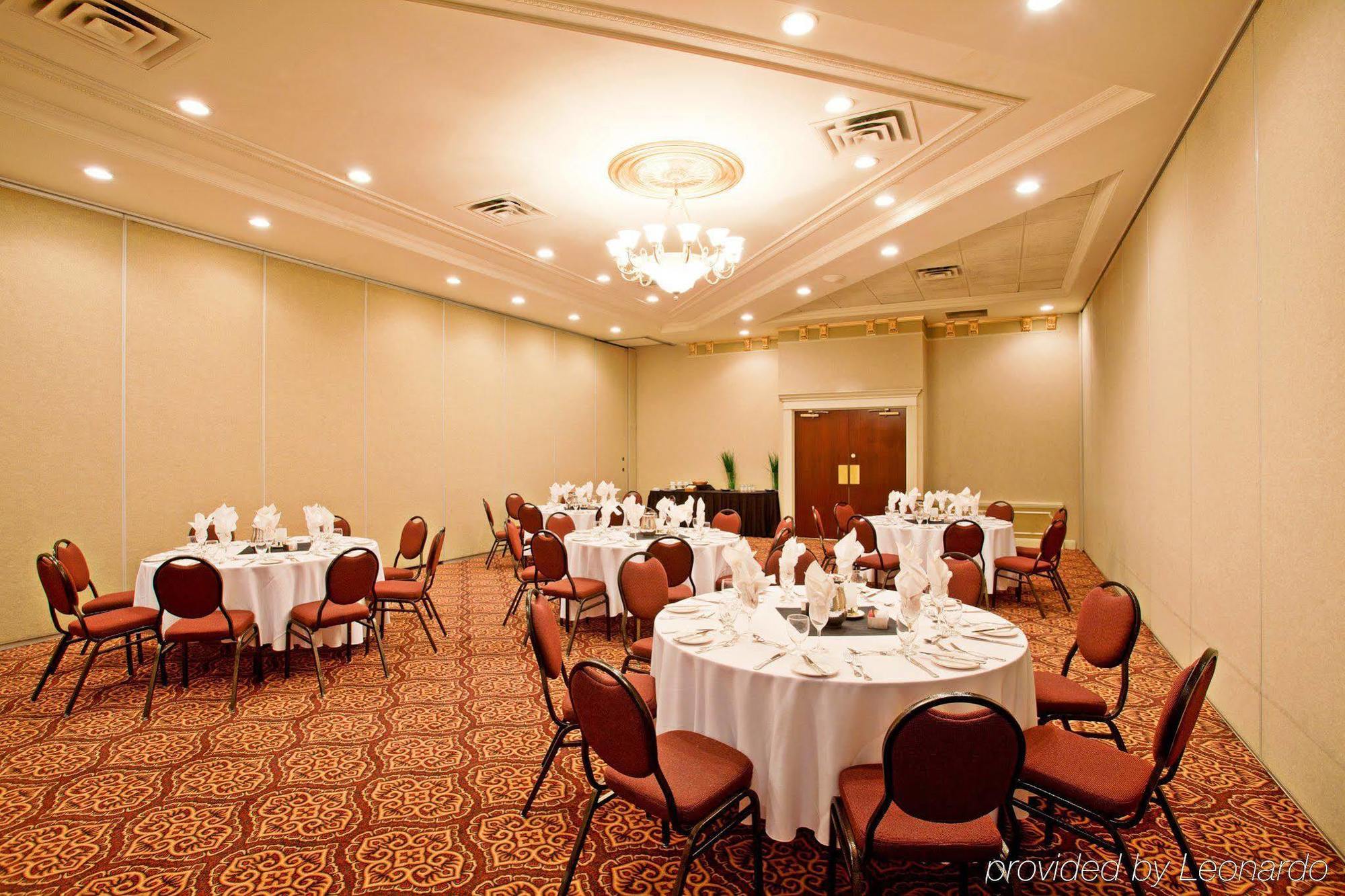 Holiday Inn Conference Centre Edmonton South By Ihg Kültér fotó