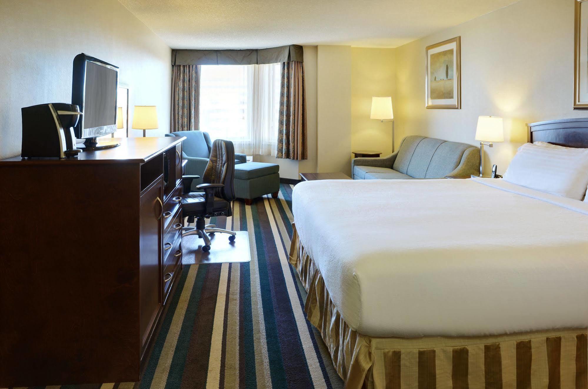 Holiday Inn Conference Centre Edmonton South By Ihg Kültér fotó